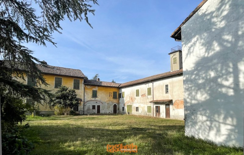 Casa de campo en Novi Ligure