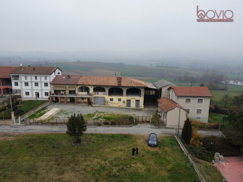Casa de campo en Cerrina Monferrato