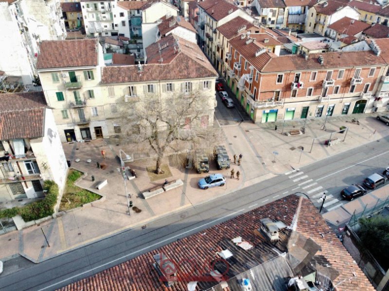 Edifício comercial em Turim