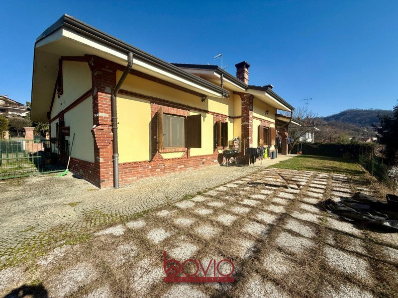 Villa i Castiglione Torinese