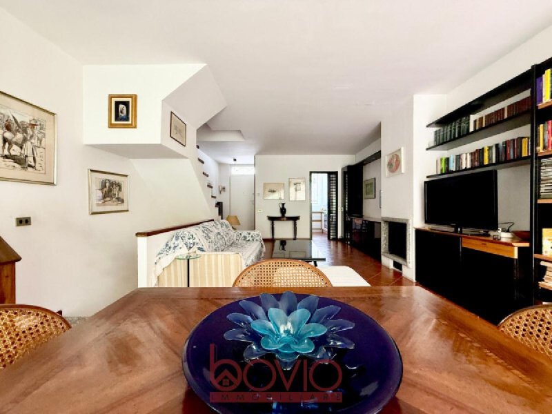 都灵堡联排别墅