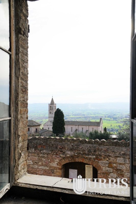 Vrijstaande woning in Assisi
