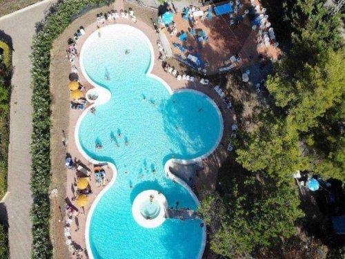 Особняк в Кампофеличе-ди-Рочелла