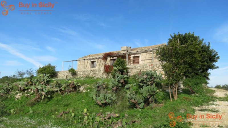 Casa histórica em Noto