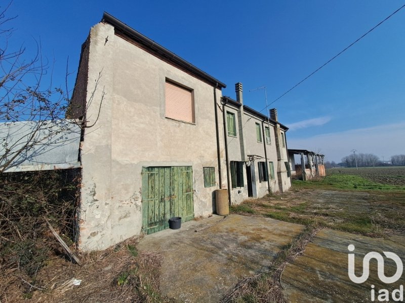 Detached house in Rovigo