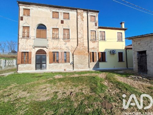 Вилла в Вескована