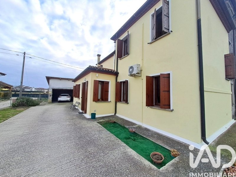 Вилла в Вескована