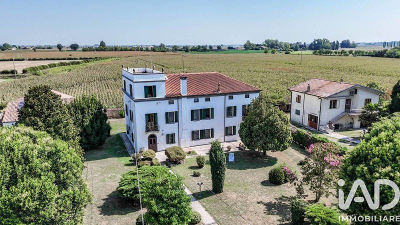 Villa in Crespino