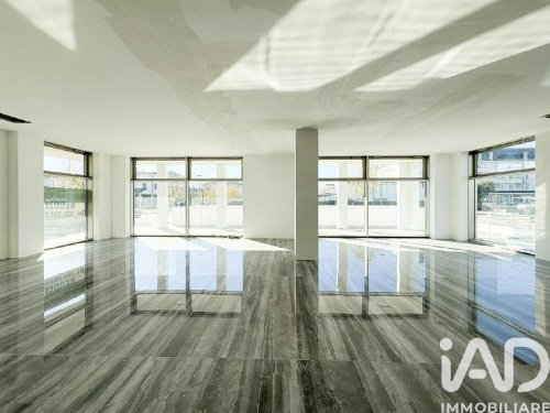 Commercial property in Abano Terme