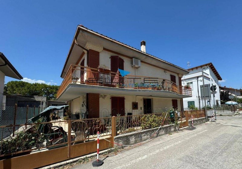 Detached house in Torano Nuovo