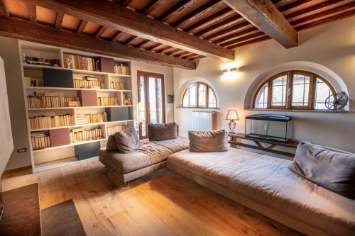 Country house in Arezzo