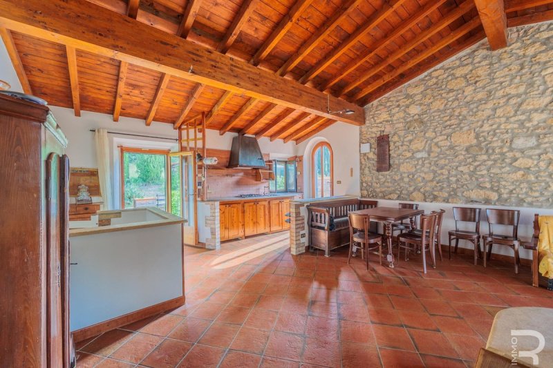 Apartment in Volterra