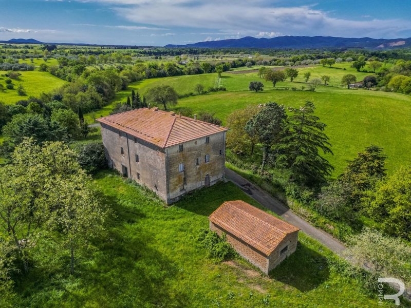 Casolare a Pitigliano