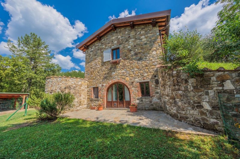 Country house in Chiusi della Verna