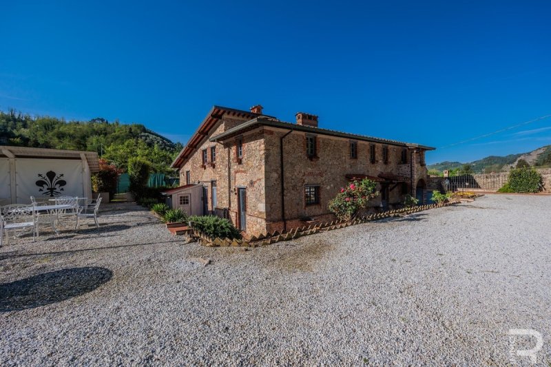 Country house in Camaiore