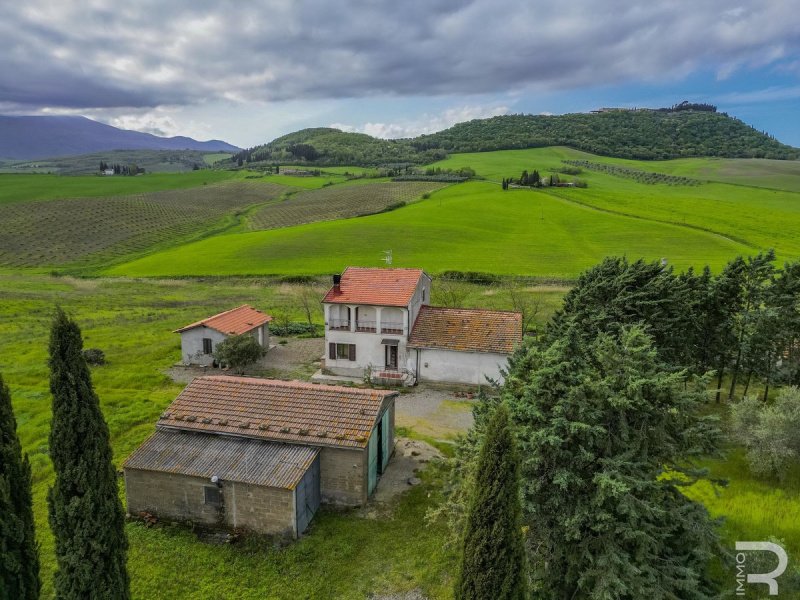 Huis op het platteland in Castel del Piano