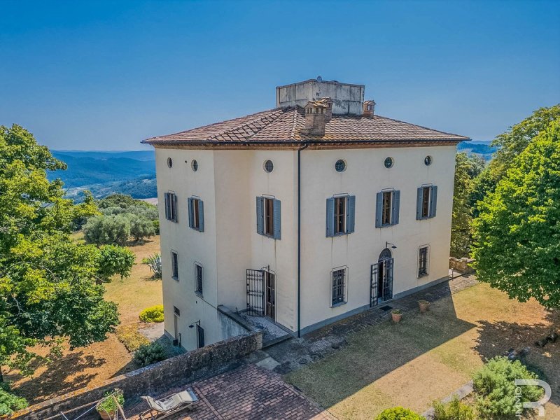 Villa a Pomarance