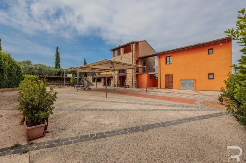 蒙特斯佩尔托利休闲农业