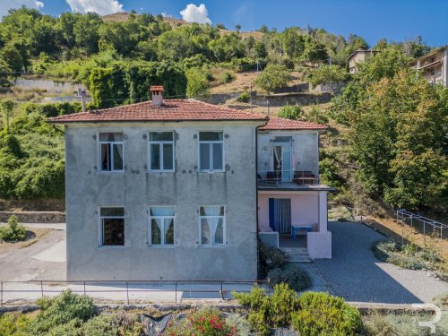 Casa de campo en Castelnuovo di Garfagnana