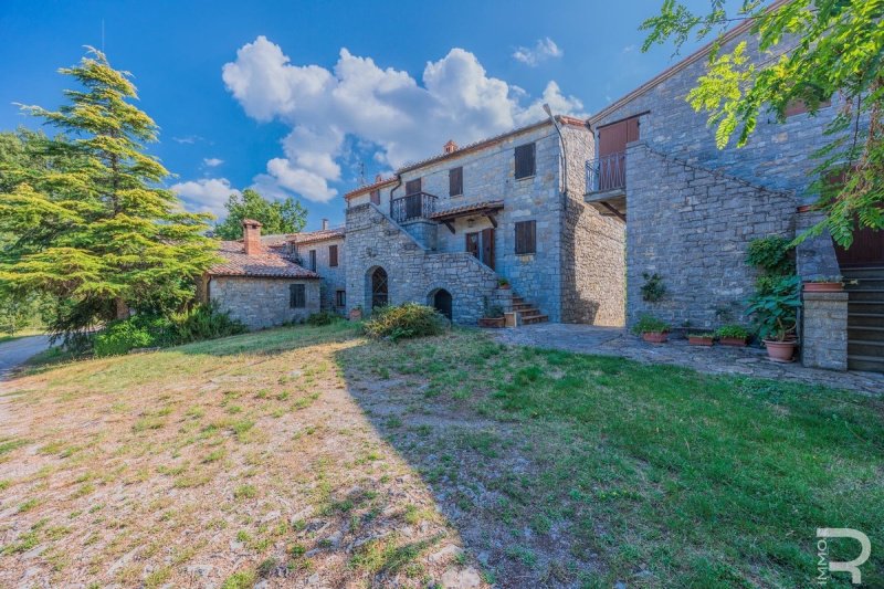 Country house in Semproniano