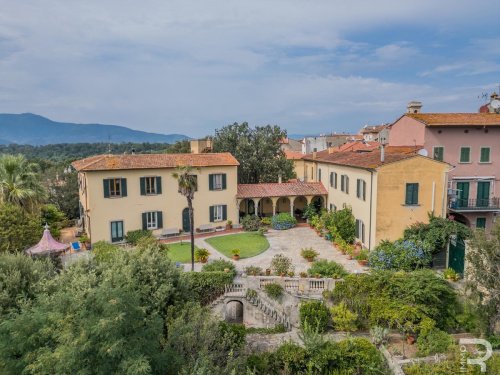 Villa i Santa Maria a Monte