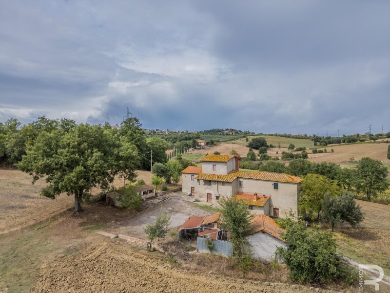 Huis op het platteland in Lucignano