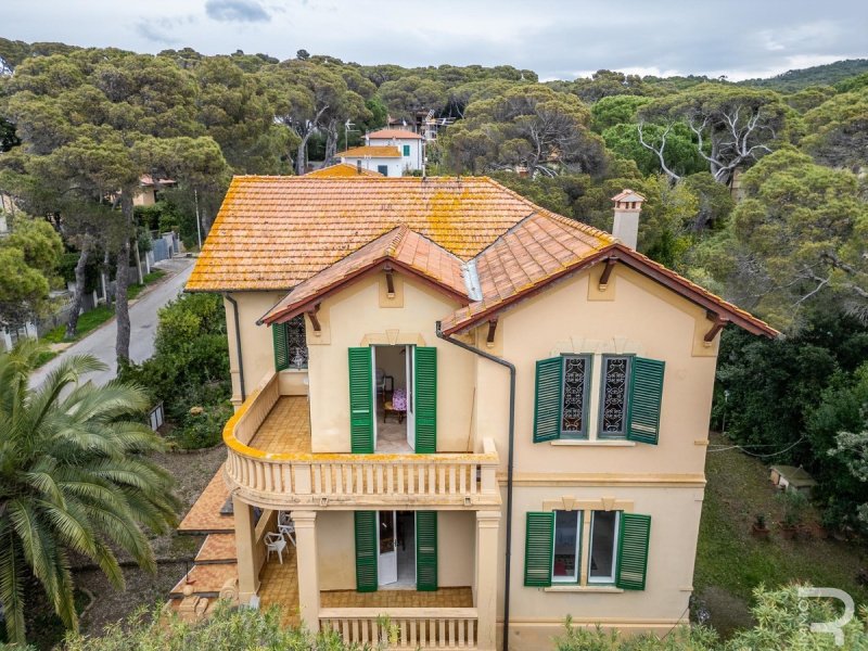 Villa in Livorno