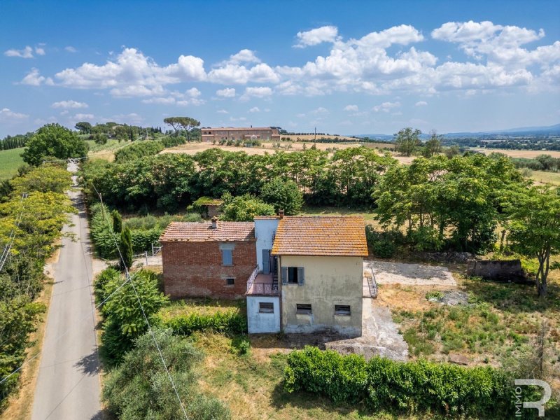 Casa di campagna a Cortona