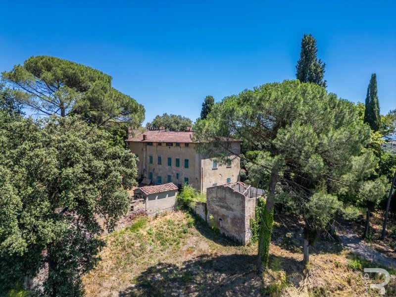 Villa in Cerreto Guidi