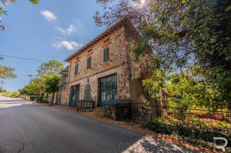 Сельский дом в Поджибонси