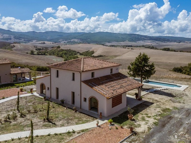 拉亚蒂科半独立房屋