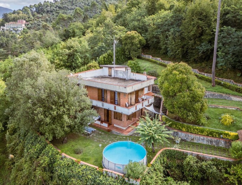 Villa in Camaiore