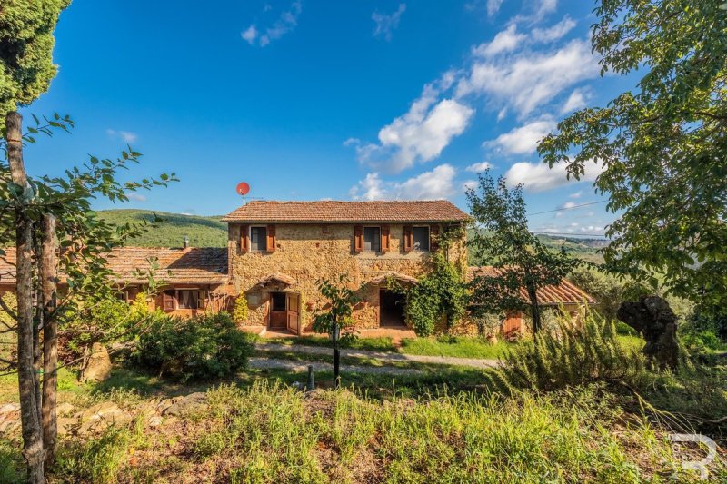 Country house in San Gimignano