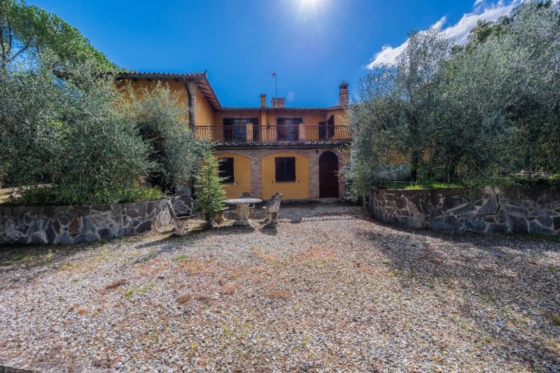 Вилла в Кастельнуово-Берарденга