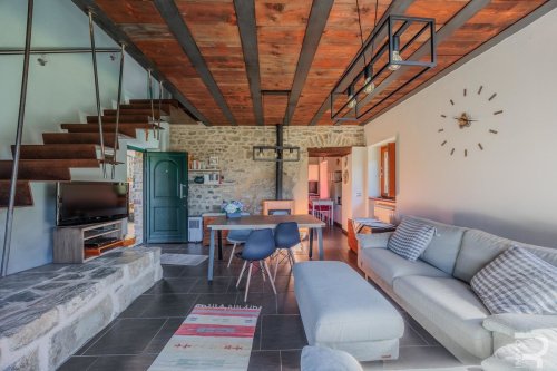 Maison de campagne à Zeri