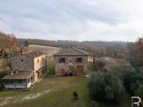 Haus in Lucignano