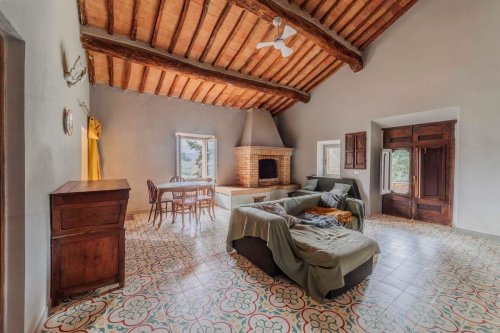 Apartamento en Poggibonsi