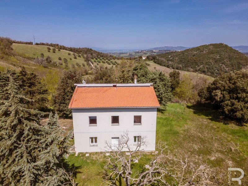 Villa à Pomarance