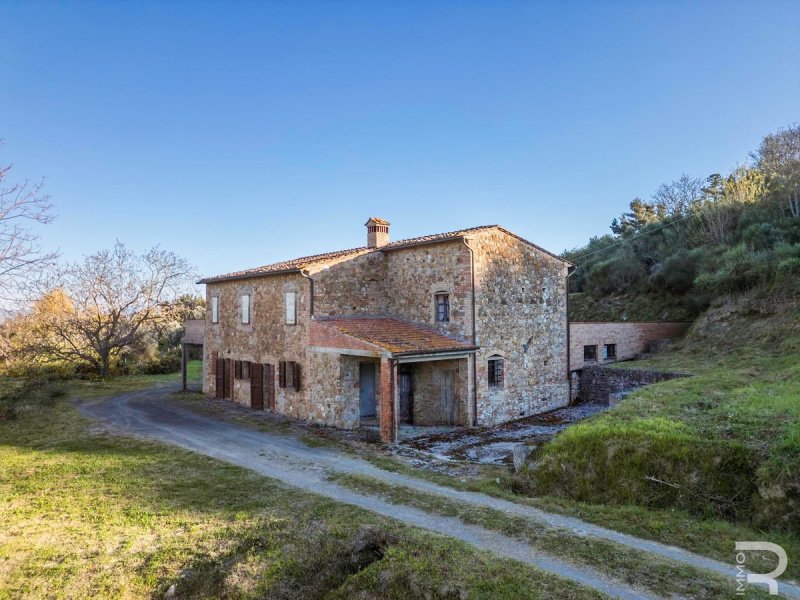 Casa en Montaione