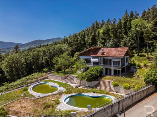 Villa a Calenzano