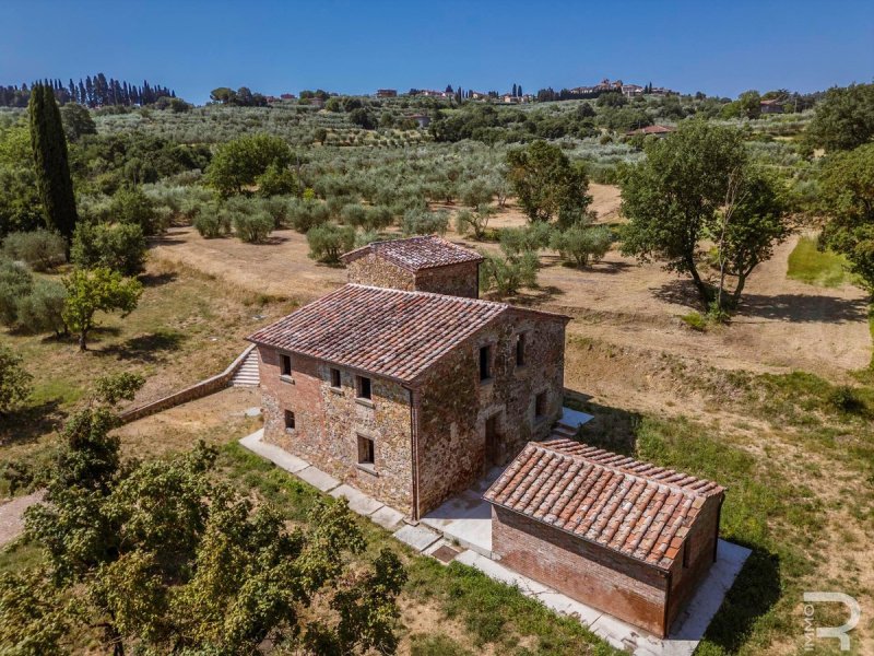 Huis in Lucignano