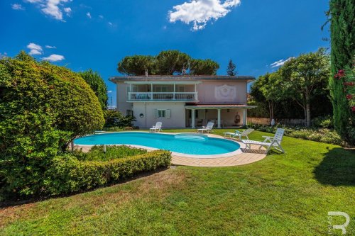 Villa in Montopoli in Val d'Arno