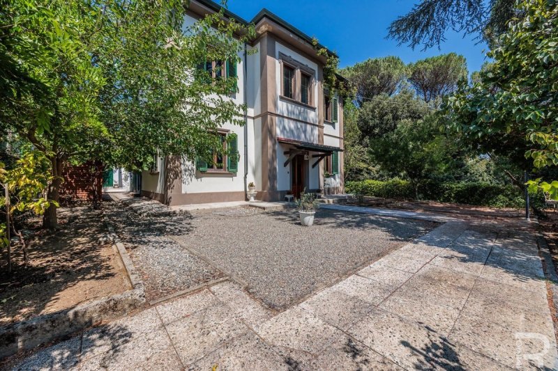 Villa in Montecatini Val di Cecina