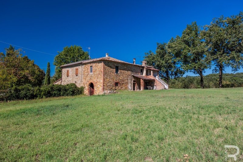 Maison de campagne à Lucignano