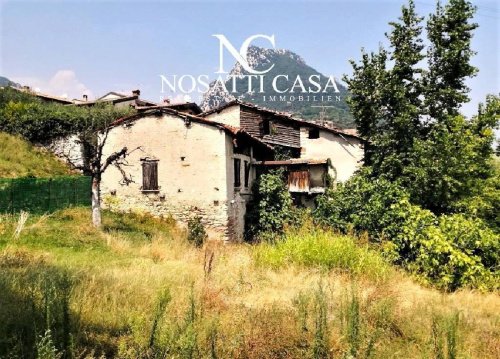 House in Toscolano-Maderno