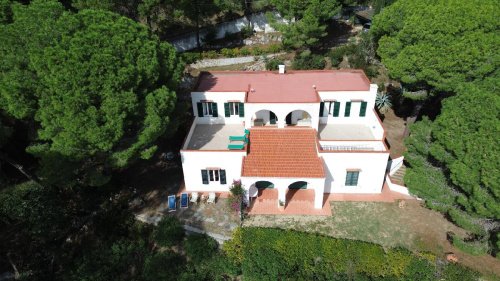 Villa a Campo nell'Elba