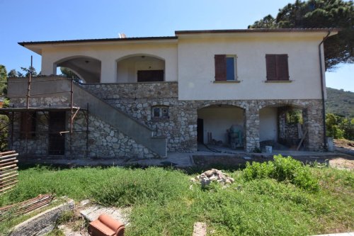 Villa in Marciana