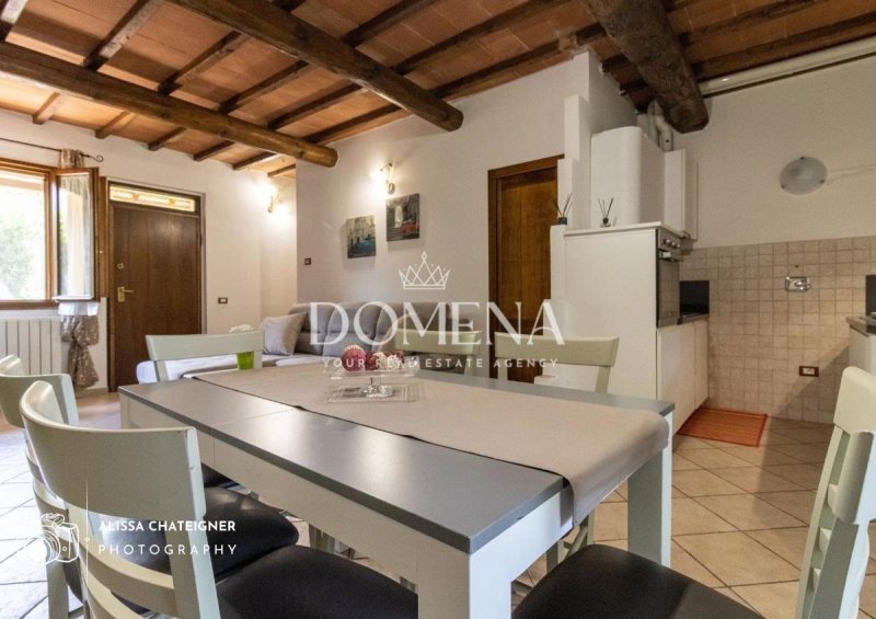 巴贝里诺-塔瓦内莱联排别墅