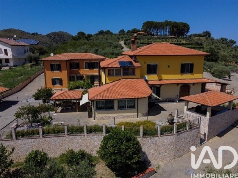 Вилла в Патти