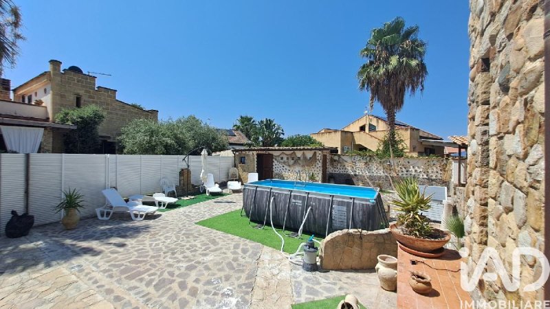 Villa a Campofelice di Roccella